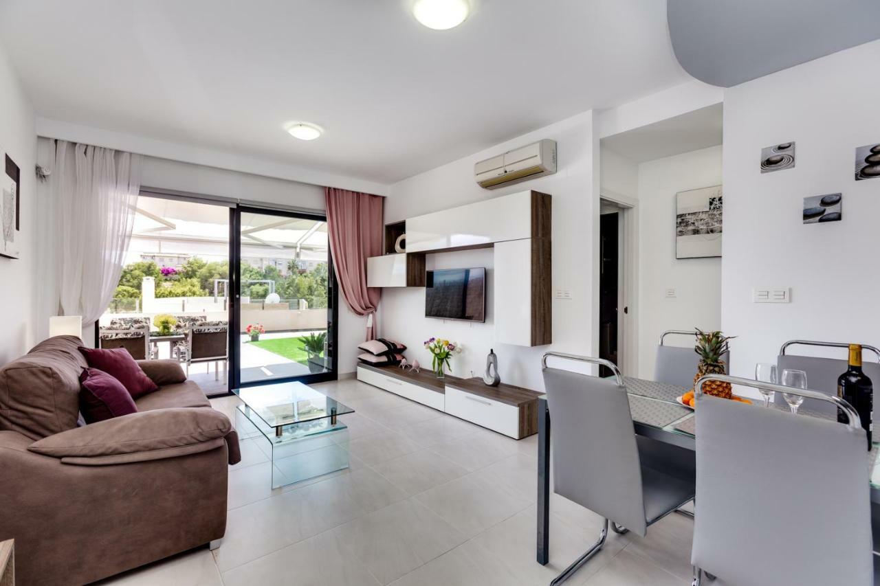 La Zenia Sabrina Apartment 5 Orihuela Exteriör bild